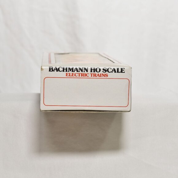 BACHMANN HO Scale Chessie System B&O 11098 Freight Car - Picture 6 of 6